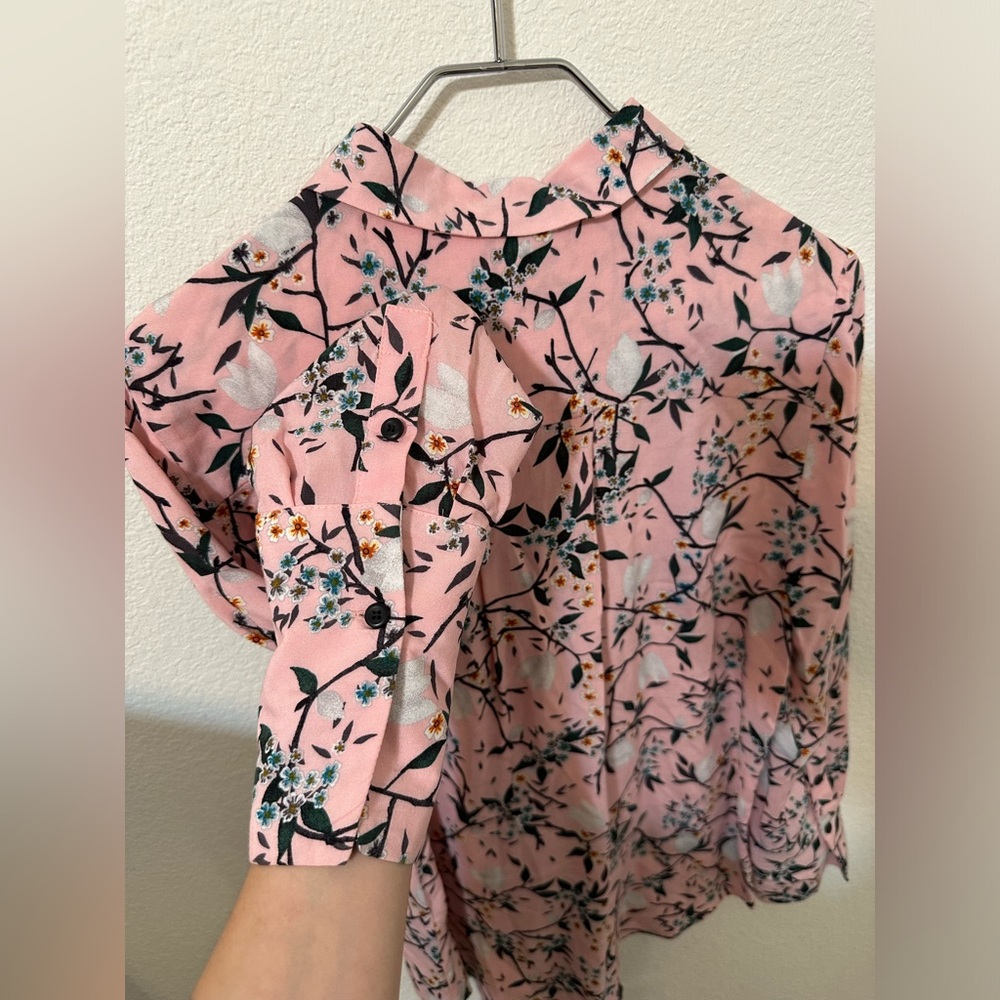 🌸EUC🌸 TOPSHOP Blossom Button Up Pink Blouse Size 4 - Picture 6 of 9